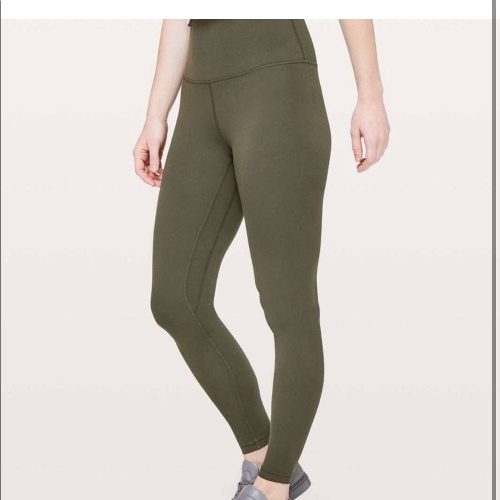 Lululemon 28’ Align Leggings